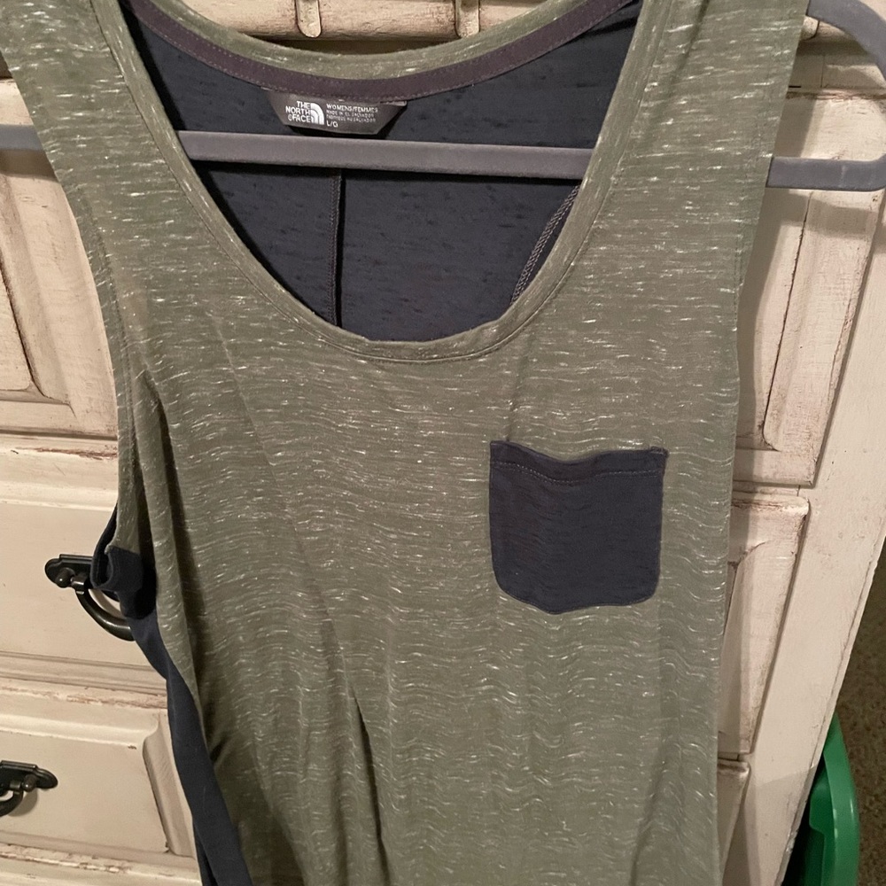 North Face tank